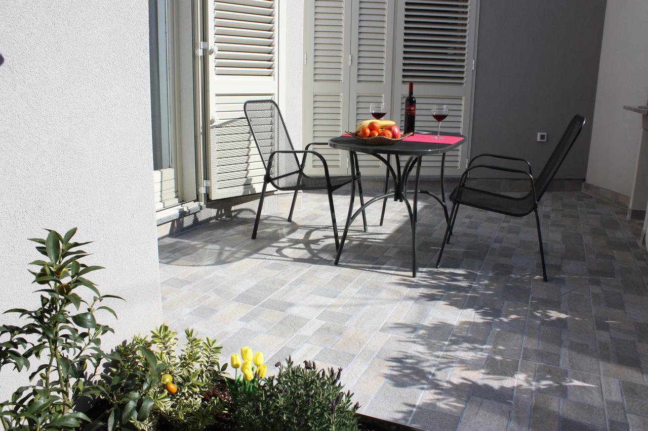 Aurora Apartments Šibenik Екстериор снимка