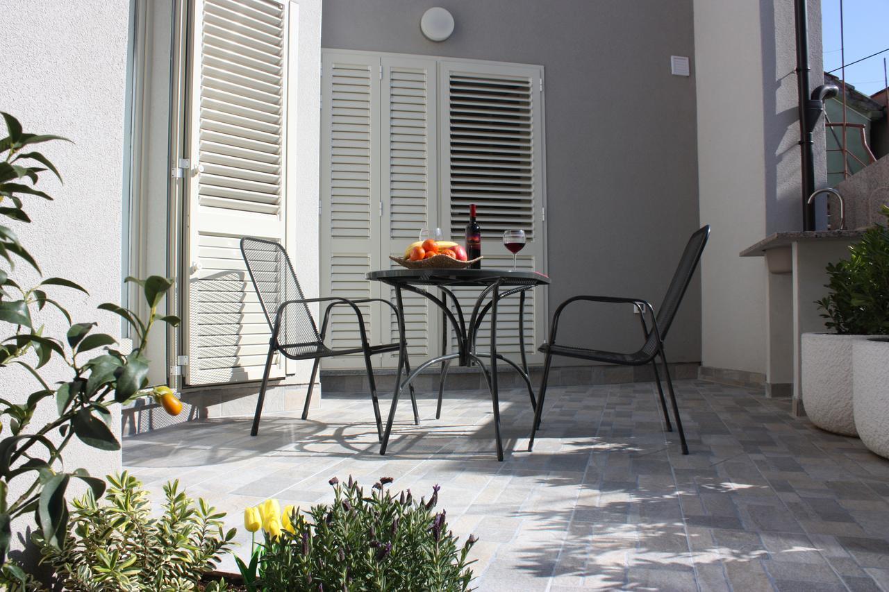 Aurora Apartments Šibenik Екстериор снимка