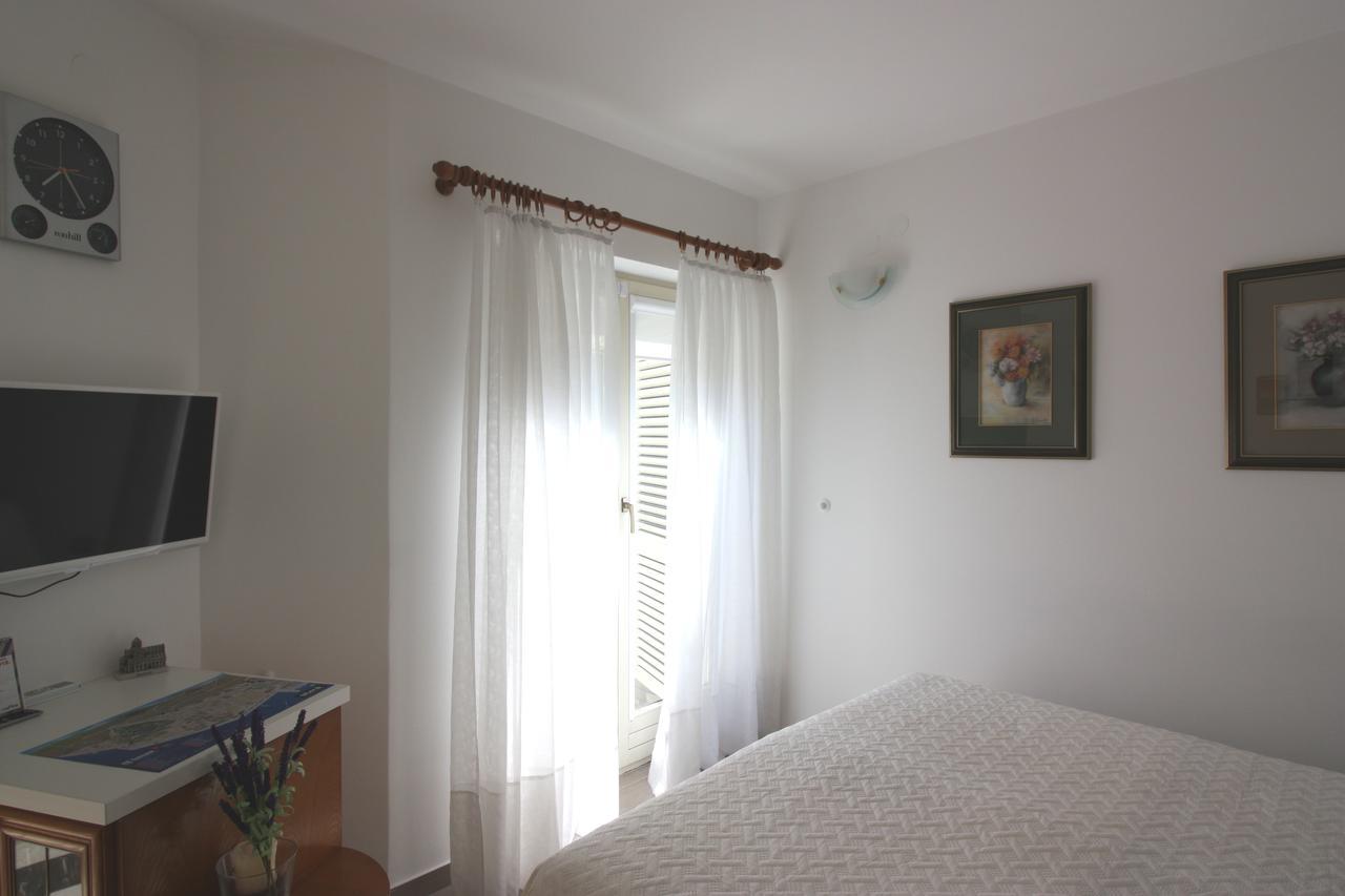 Aurora Apartments Šibenik Екстериор снимка