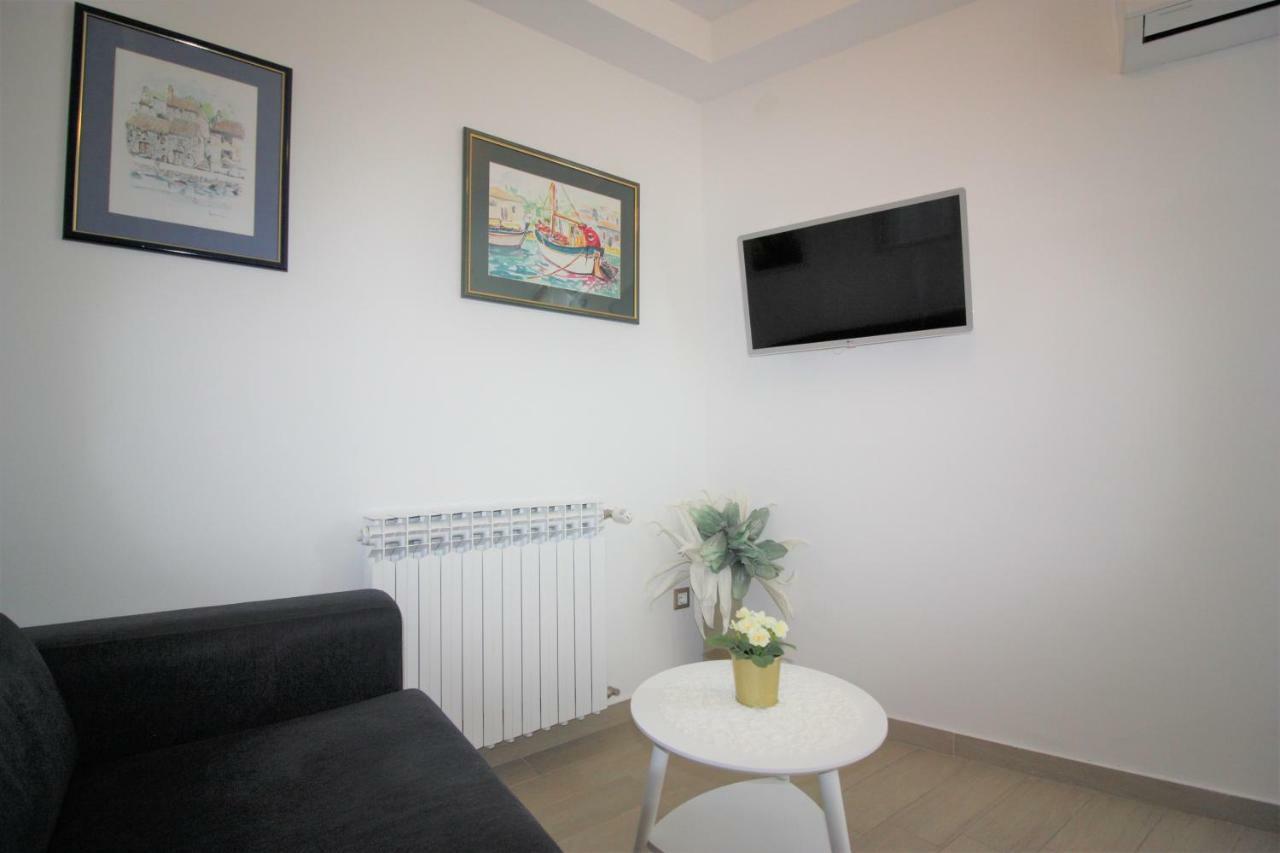Aurora Apartments Šibenik Екстериор снимка